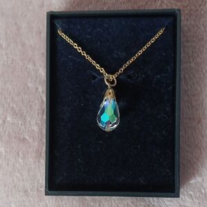 Faceted Clear Opalescent Crystal Teardrop Pendant Goldtone Necklace